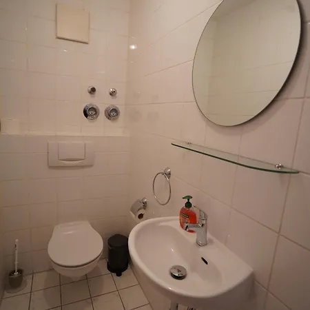 Altkoetzschenbroda Apartamento *